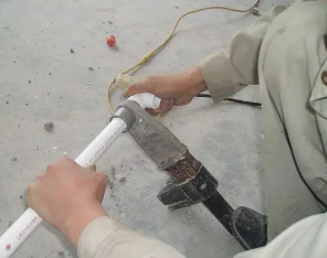 南票漏水维修电话